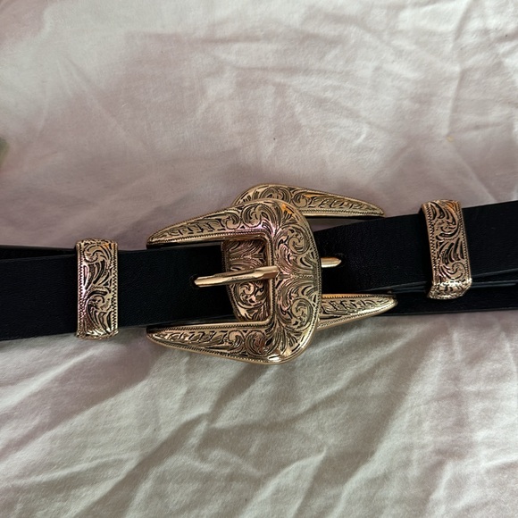 Double Up Faux Leather vintage Belt - Picture 3 of 4